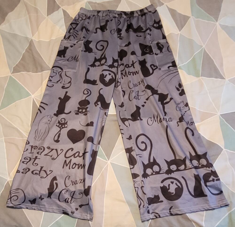 Cat mom pajama pants size XL with pockets!